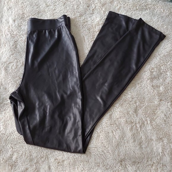 Kardashian collection highrise shapewear liquid leather look leggings Size M - Picture 4 of 6